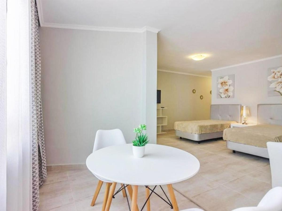 Cozy Central Studio Parque Santiago II Playa de las Americas  Exterior photo